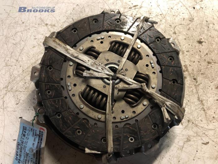 Gebruikte Koppelingsset (compleet) Peugeot 307 SW (3H) 2.0 HDi 135 16V FAP Prijs € 37,50 Margeregeling aangeboden door Autobedrijf Brooks