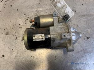 Gebruikte Startmotor Mitsubishi Outlander (CU) 2.4 16V 4x2 Prijs € 100,00 Margeregeling aangeboden door Autobedrijf Brooks