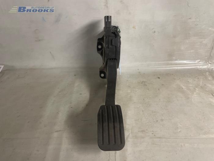 Gebruikte Sensor Gaspedaalpositie Ford Mondeo IV 2.0 TDCi 140 16V Prijs € 20,00 Margeregeling aangeboden door Autobedrijf Brooks