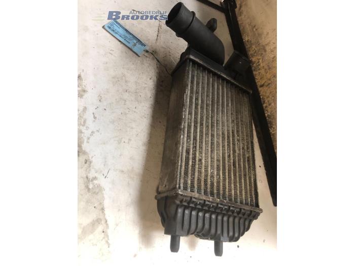 Gebruikte Intercooler Fiat Ducato (230/231/232/234) 2.5 TDI Prijs € 30,00 Margeregeling aangeboden door Autobedrijf Brooks