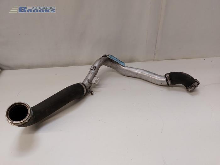 Gebruikte Intercooler Buis Volkswagen Golf V (1K1) 1.4 TSI 140 16V Prijs € 30,00 Margeregeling aangeboden door Autobedrijf Brooks