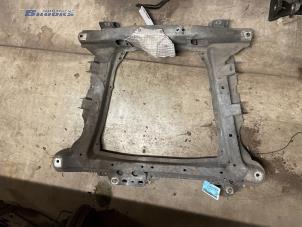 Gebruikte Subframe Renault Kangoo Express (FC) 1.6 16V Prijs € 50,00 Margeregeling aangeboden door Autobedrijf Brooks