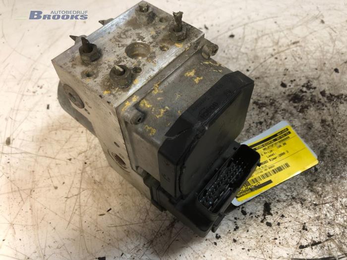 Gebruikte ABS Pomp Opel Astra G Caravan (F35) 1.8 16V Prijs € 25,00 Margeregeling aangeboden door Autobedrijf Brooks