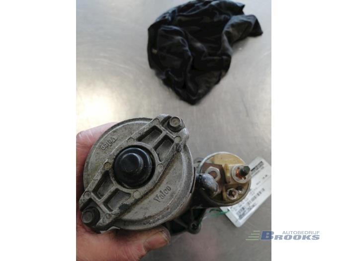 Startmotor van een Peugeot 307 2001