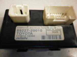 Gebruikte Gier sensor Toyota Avensis (T27) 2.2 16V D-4D-F 180 Prijs € 37,50 Margeregeling aangeboden door Autobedrijf Brooks