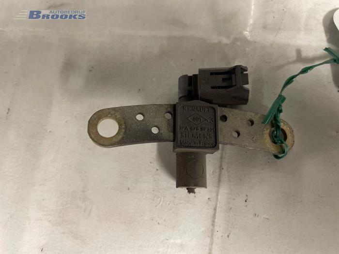Gebruikte BDP Sensor Renault Laguna II Grandtour (KG) 1.8 16V Prijs € 15,00 Margeregeling aangeboden door Autobedrijf Brooks