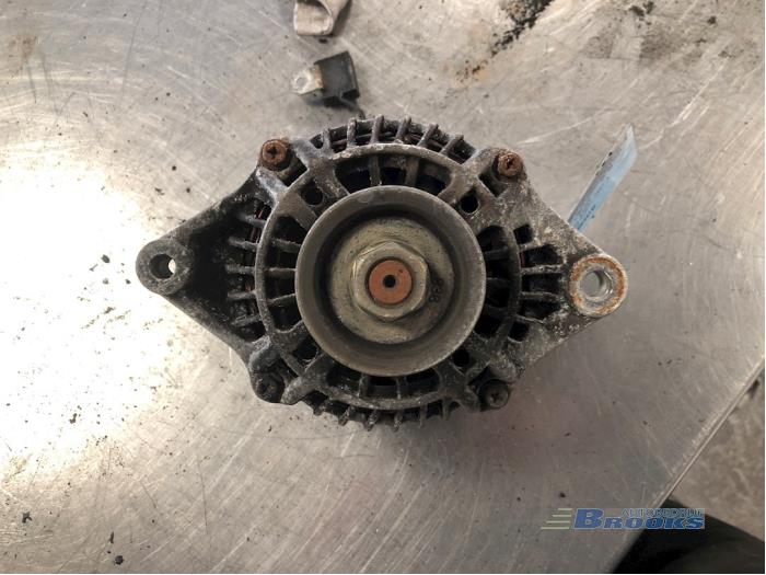 Gebruikte Dynamo Nissan Almera (N15) 1.4 LX,GX,S 16V Prijs € 15,00 Margeregeling aangeboden door Autobedrijf Brooks