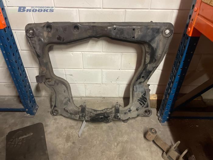 Gebruikte Subframe Daihatsu Cuore Prijs € 25,00 Margeregeling aangeboden door Autobedrijf Brooks