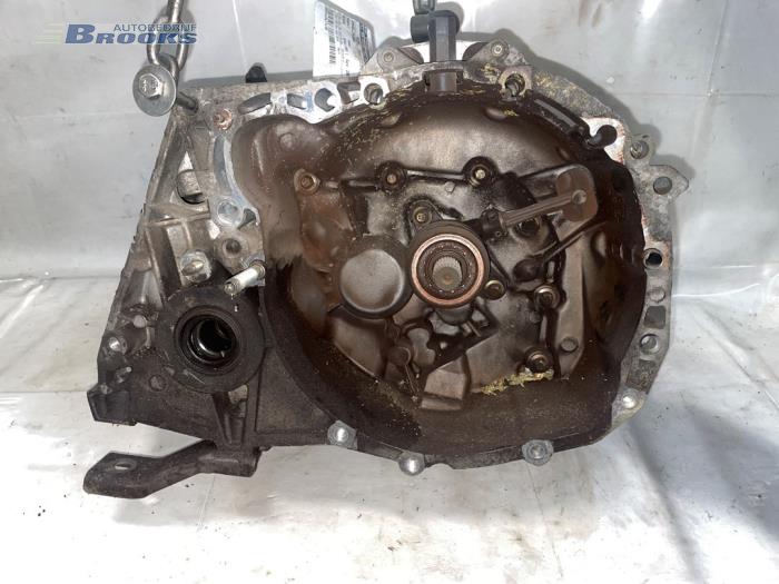 Gebruikte Versnellingsbak Renault Megane II (BM/CM) 1.5 dCi 80 Prijs € 200,00 Margeregeling aangeboden door Autobedrijf Brooks