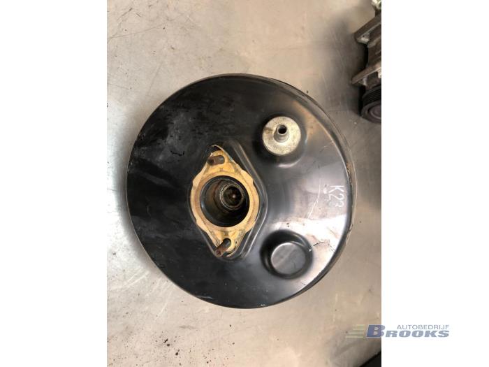 Gebruikte Rembol Toyota Yaris (P1) 1.0 16V VVT-i Prijs € 20,00 Margeregeling aangeboden door Autobedrijf Brooks
