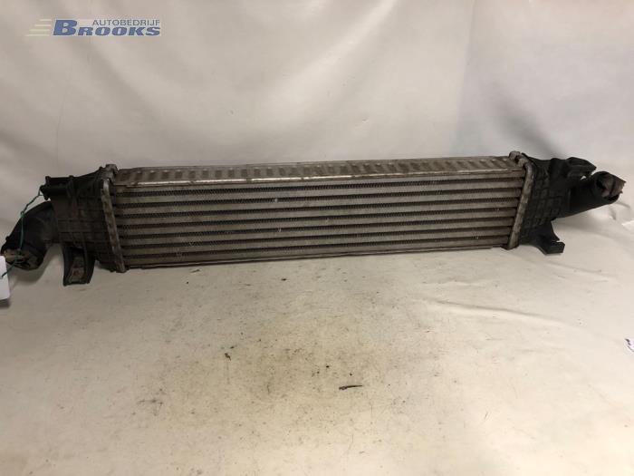 Gebruikte Intercooler Ford Focus 2 1.6 TDCi 16V 110 Prijs € 37,50 Margeregeling aangeboden door Autobedrijf Brooks
