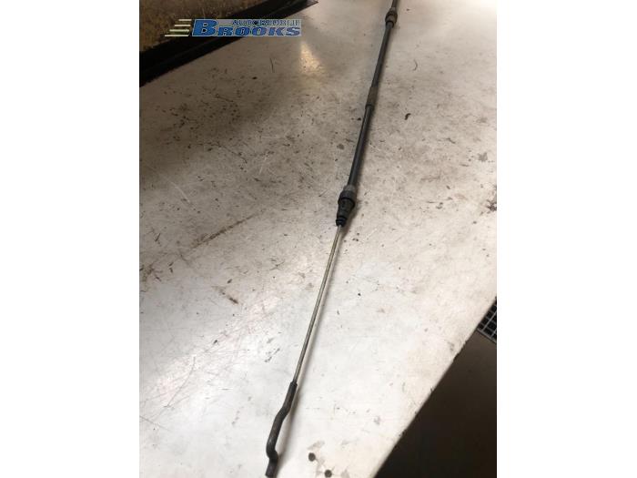 Gebruikte Handrem Kabel Volkswagen Transporter T5 2.5 TDi Prijs € 5,00 Margeregeling aangeboden door Autobedrijf Brooks