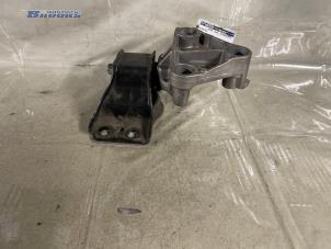 Gebruikte Motorsteun Dacia Logan MCV I (KS) 1.5 dCi Prijs € 40,00 Margeregeling aangeboden door Autobedrijf Brooks