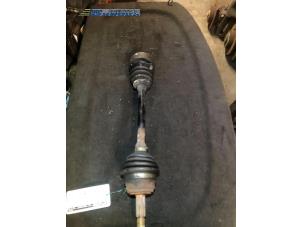 Gebruikte Homokineetas links-voor Seat Ibiza II Facelift (6K1) 1.9 SDi Select Prijs € 20,00 Margeregeling aangeboden door Autobedrijf Brooks