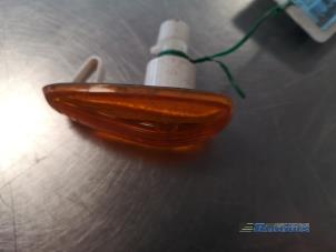 Gebruikte Clignoteur rechts Lada Kalina Stationwagon (1117) 1.6 Prijs € 5,00 Margeregeling aangeboden door Autobedrijf Brooks