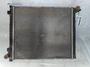 Gebruikte Radiateur Landrover Freelander Hard Top 2.0 td4 16V Prijs € 30,00 Margeregeling aangeboden door Autobedrijf Brooks