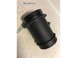 Gebruikte Luchtmassameter Landrover Freelander Hard Top 2.0 td4 16V Prijs € 45,00 Margeregeling aangeboden door Autobedrijf Brooks