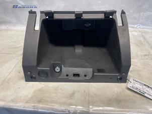 Gebruikte Dashboardkastje Ford Focus 2 Wagon 1.6 TDCi 16V 110 Prijs € 24,00 Margeregeling aangeboden door Autobedrijf Brooks