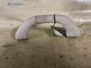 Gebruikte Handgreep Volkswagen Polo V (6R) 1.2 TSI 16V BlueMotion Technology Prijs € 10,00 Margeregeling aangeboden door Autobedrijf Brooks