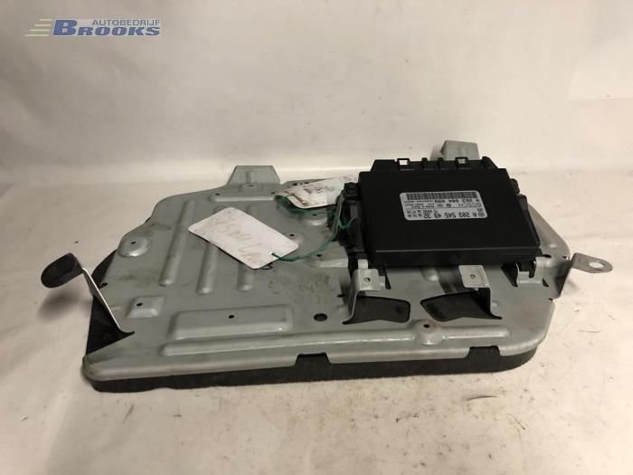 Gebruikte PDC Module Mercedes CLK (R209) 2.6 240 V6 18V Prijs € 65,00 Margeregeling aangeboden door Autobedrijf Brooks