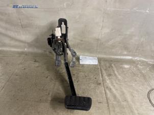 Gebruikte Rempedaal Toyota Auris (E15) 1.8 16V HSD Full Hybrid Prijs € 55,00 Margeregeling aangeboden door Autobedrijf Brooks