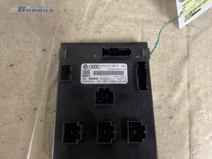 Gebruikte Module Bodycontrol Audi A4 Avant Quattro (B8) 3.0 TDI V6 24V Prijs € 44,00 Margeregeling aangeboden door Autobedrijf Brooks