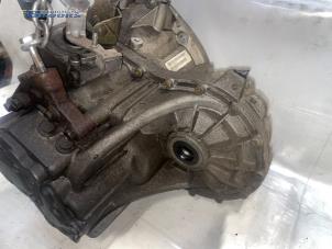 Gebruikte Versnellingsbak Chrysler PT Cruiser 2.2 CRD 16V Prijs op aanvraag aangeboden door Autobedrijf Brooks