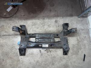 Gebruikte Subframe Chrysler PT Cruiser 2.2 CRD 16V Prijs € 25,00 Margeregeling aangeboden door Autobedrijf Brooks