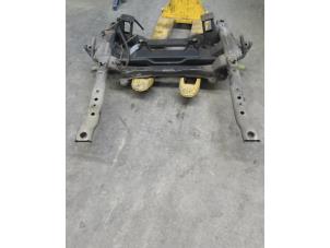 Gebruikte Subframe Volkswagen Crafter 2.5 TDI 30/32/35/46/50 Prijs € 190,00 Margeregeling aangeboden door Autobedrijf Brooks