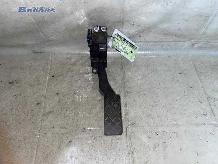 Gebruikte Gaspedaalpositie Sensor Volkswagen Transporter T5 1.9 TDi Prijs € 15,00 Margeregeling aangeboden door Autobedrijf Brooks