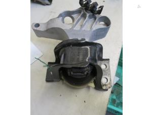 Gebruikte Motorrubber Dacia Duster (HS) 1.5 dCi Prijs € 40,00 Margeregeling aangeboden door Autobedrijf Brooks