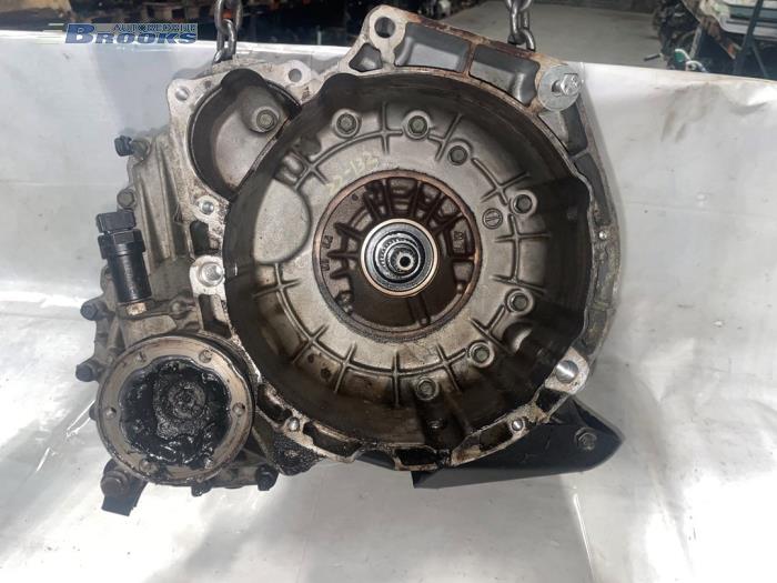 Gebruikte Automaatbak Volkswagen Polo III (6N1) 1.4i 60 Prijs € 125,00 Margeregeling aangeboden door Autobedrijf Brooks