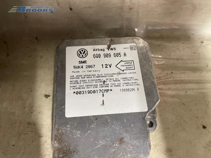 Module + Airbag Set van een Volkswagen Golf IV (1J1) 1.9 TDI 110 1999