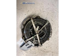 Gebruikte Koppelingsset (compleet) Suzuki Jimny Hardtop 1.3i 16V VVT 4x4 Metal Top Prijs € 50,00 Margeregeling aangeboden door Autobedrijf Brooks