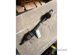 Gebruikte Cardanas links-voor (VWA) Nissan Micra (K12) 1.2 16V Prijs € 24,00 Margeregeling aangeboden door Autobedrijf Brooks