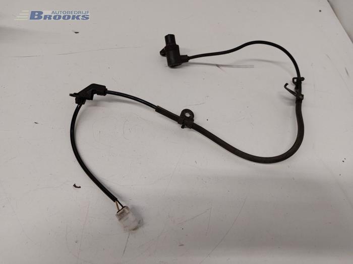 Gebruikte ABS Sensor Toyota Yaris (P1) 1.3 16V VVT-i Prijs € 20,00 Margeregeling aangeboden door Autobedrijf Brooks