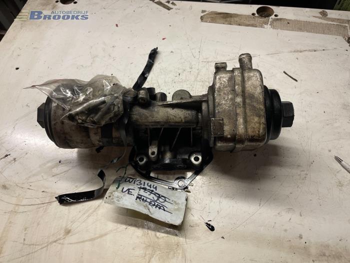Gebruikte Oliefilterhuis Skoda Octavia Combi (1Z5) 1.9 TDI Prijs € 32,00 Margeregeling aangeboden door Autobedrijf Brooks