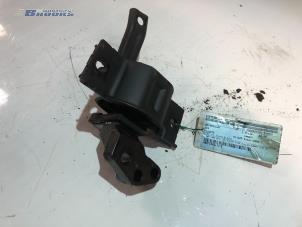 Gebruikte Motorrubber Kia Picanto (BA) 1.1 12V Prijs € 30,00 Margeregeling aangeboden door Autobedrijf Brooks