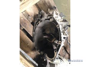 Gebruikte Versnellingsbak Peugeot 807 2.2 HDiF 16V Prijs € 250,00 Margeregeling aangeboden door Autobedrijf Brooks