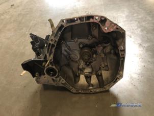 Gebruikte Versnellingsbak Dacia Logan (LS) 1.5 dCi Prijs € 400,00 Margeregeling aangeboden door Autobedrijf Brooks