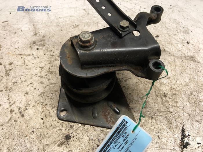 Gebruikte Motorrubber Seat Arosa (6H1) 1.0 MPi Prijs € 25,00 Margeregeling aangeboden door Autobedrijf Brooks