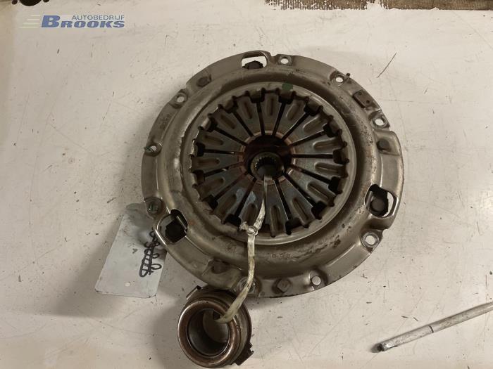Gebruikte Koppelingsset (compleet) Mazda 323 Fastbreak (BJ14) 2.0 DTiD 16V Prijs € 20,00 Margeregeling aangeboden door Autobedrijf Brooks