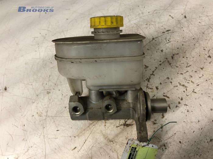 Gebruikte Hoofdremcilinder Iveco New Daily V 29L13, 29L13D, 35C13D, 40C13D Prijs € 80,00 Margeregeling aangeboden door Autobedrijf Brooks