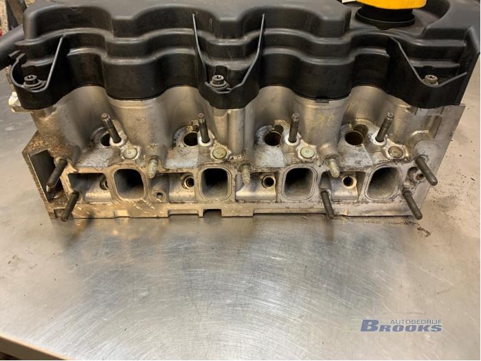 Gebruikte Cilinderkop Opel Zafira (M75) 1.9 CDTI Prijs op aanvraag aangeboden door Autobedrijf Brooks