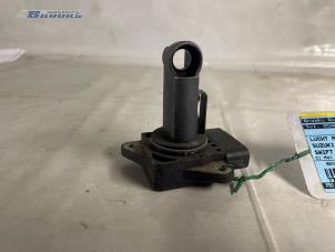 Gebruikte Luchtmassameter Suzuki Swift (ZA/ZC/ZD1/2/3/9) 1.5 VVT 16V 4x4 Prijs € 25,00 Margeregeling aangeboden door Autobedrijf Brooks