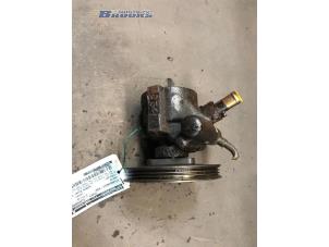 Gebruikte Servopomp Lancia Ypsilon (840) 1.2 LS,LX 16V Prijs € 15,00 Margeregeling aangeboden door Autobedrijf Brooks