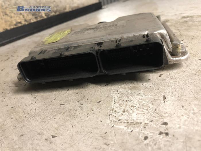Gebruikte Computer Motormanagement Volkswagen Sharan Prijs € 50,00 Margeregeling aangeboden door Autobedrijf Brooks