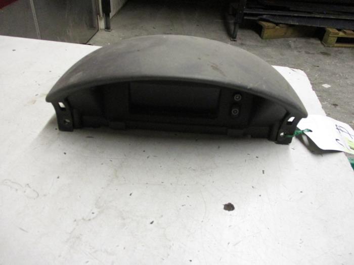 Gebruikte Display Interieur Opel Combo (Corsa C) 1.7 DTI 16V Prijs € 20,00 Margeregeling aangeboden door Autobedrijf Brooks
