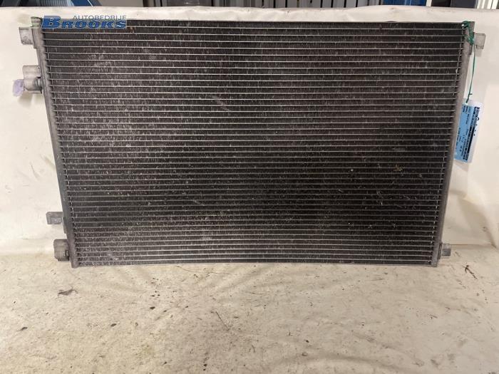 Gebruikte Airco Radiateur Renault Megane II (BM/CM) 1.6 16V Prijs € 50,00 Margeregeling aangeboden door Autobedrijf Brooks