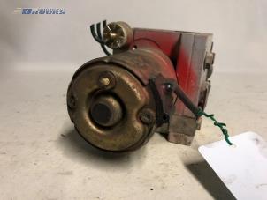 Gebruikte ABS Pomp Opel Tigra (75) 1.6i 16V Prijs € 25,00 Margeregeling aangeboden door Autobedrijf Brooks